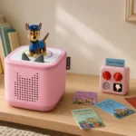 Toniebox rose et Yoto Mini rose côte à côte