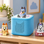 Toniebox 2 Bleu Ciel avec les figurines Bluey, Bingo et Muffin